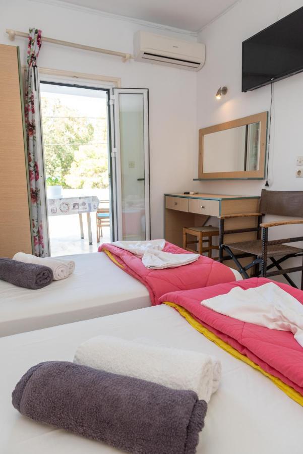 Ilias Studios Sevasti Panormos  Extérieur photo